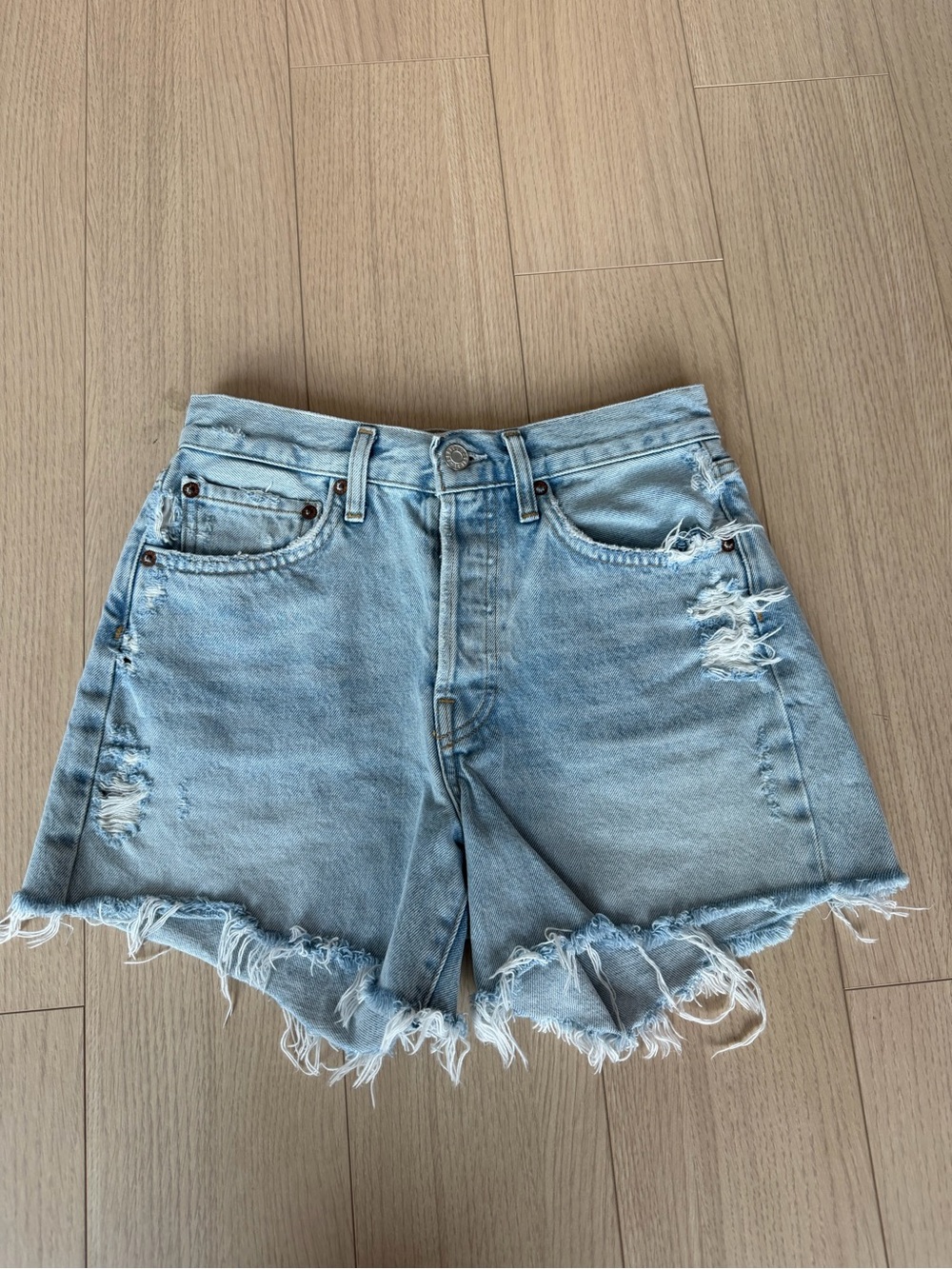 AGOLDE Women's Light Blue Denim Jean Shorts